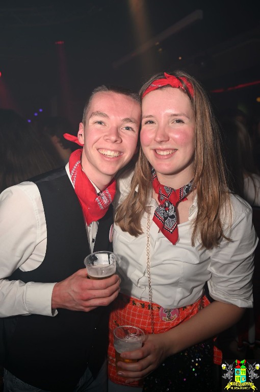 ../Images/Maandagavond carnaval 2026 096.jpg